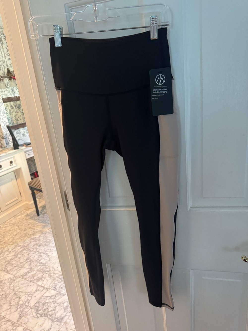Active Waistband Leggings with Side Panel - Black & Beige